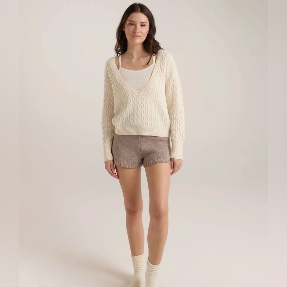BNWOT Malbon Womens Gabrielle Cableknit Sweater Ivory size L